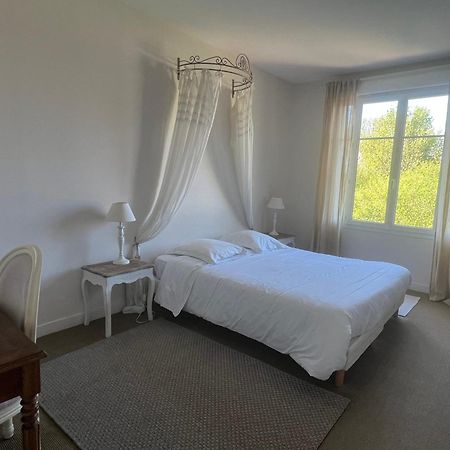 La Villa Camille La Creche Bagian luar foto